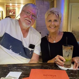 Meet your Posher, Pat